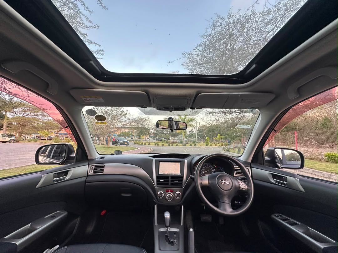 SUBARU FORESTER thumbnail 6